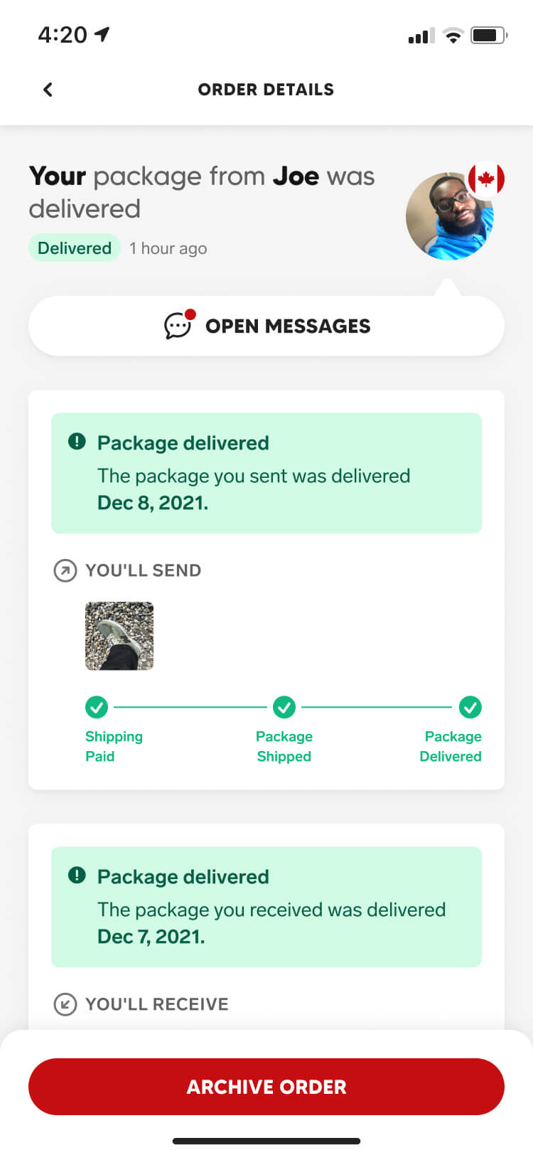 Screenshot from the Collect in-app messenger feature of an order detail screen with a new message notification